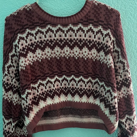 Aeropostale Maroon and Pink Patterned Sweater - Picture 2 of 5